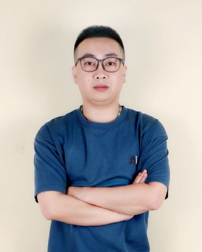 罗啸